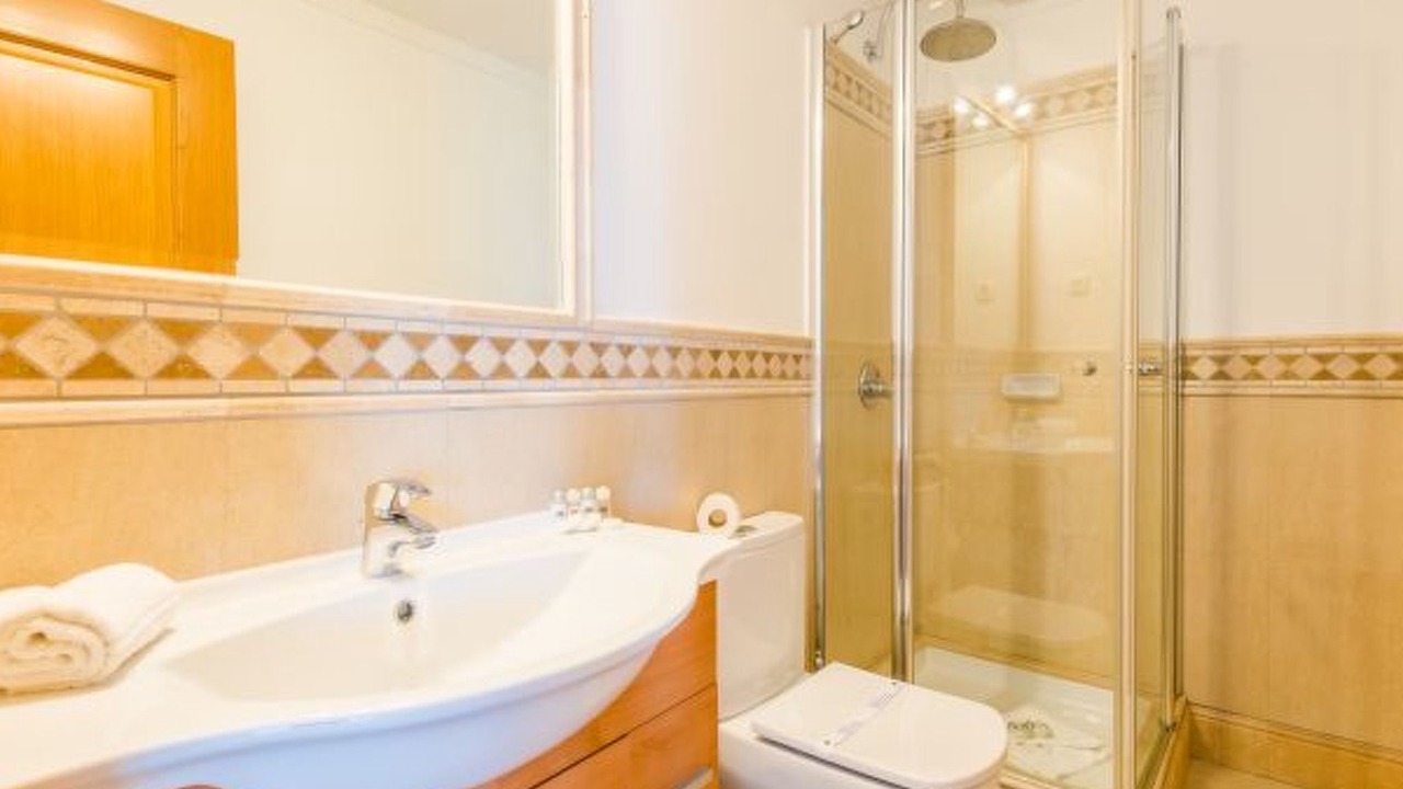 Photo of Bathroom in Atalaia