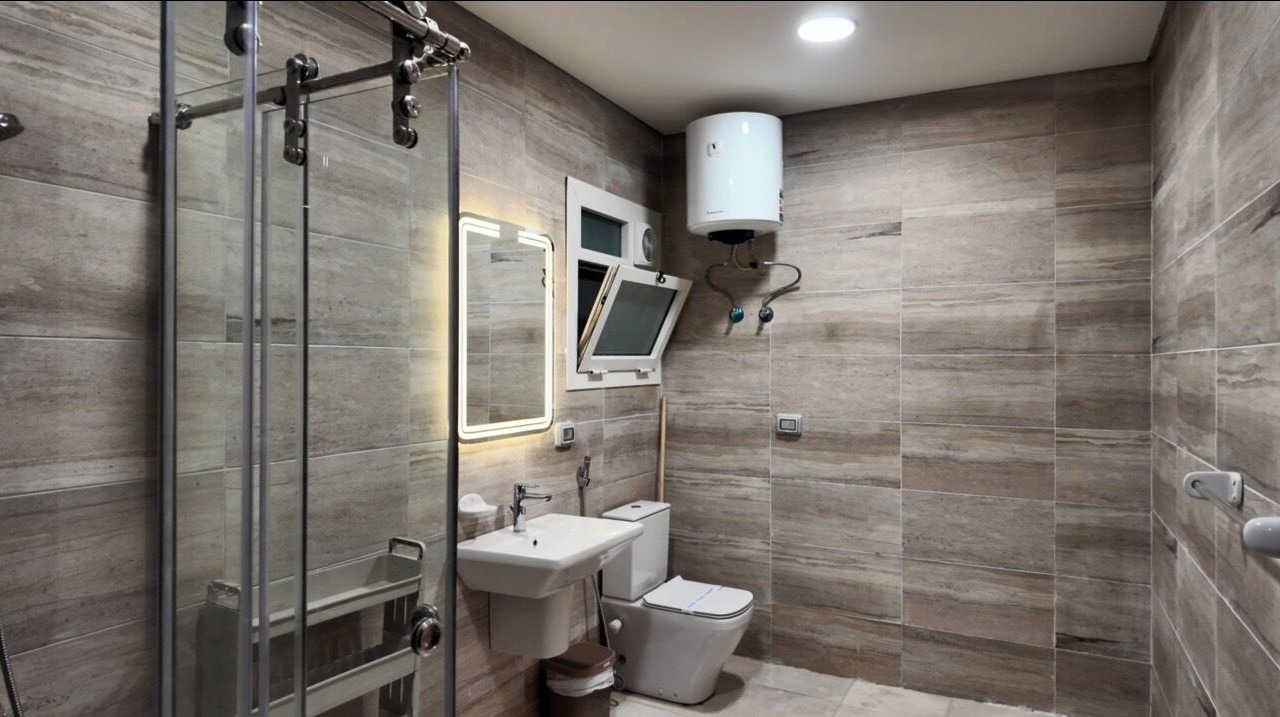 Photo of Bathroom in Al Alamayn