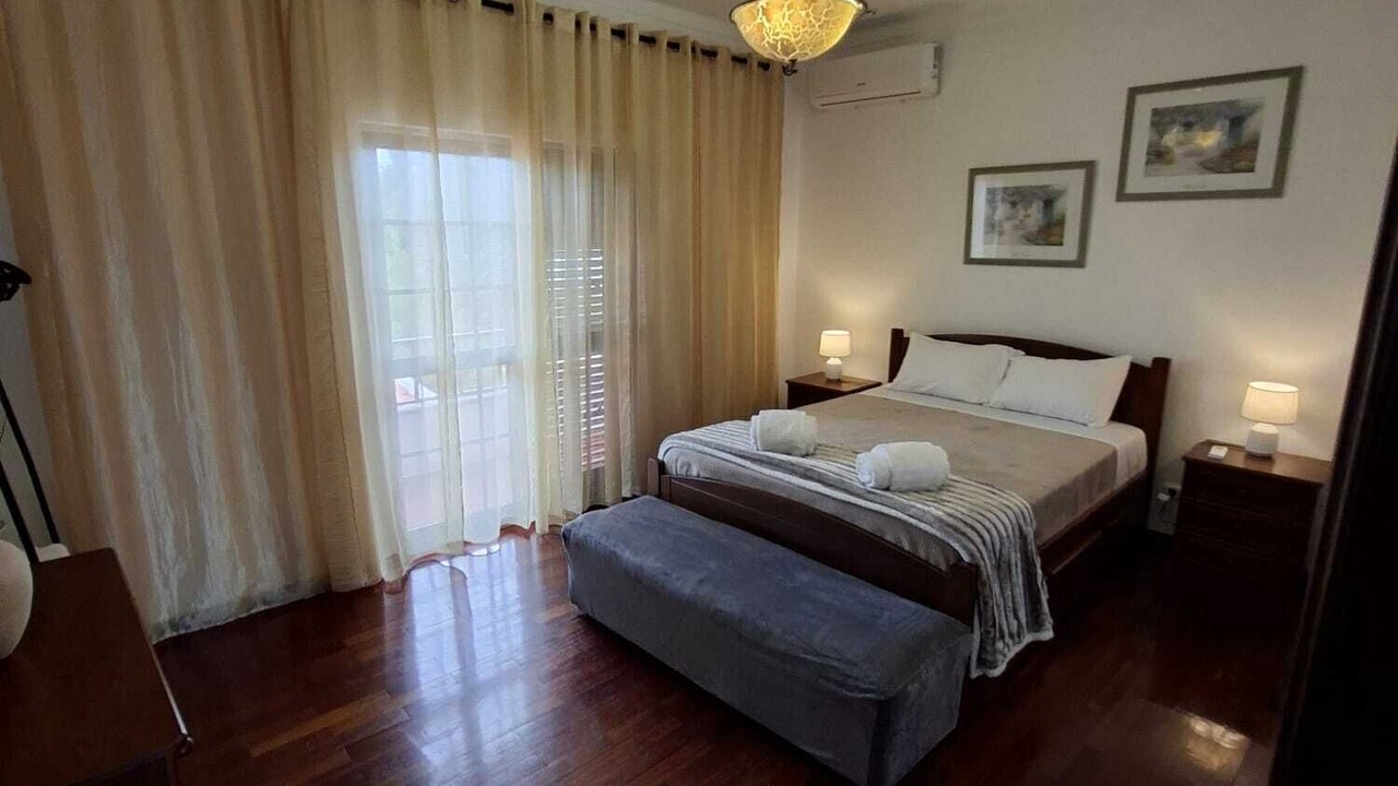 Photo of Bedroom in Corroios