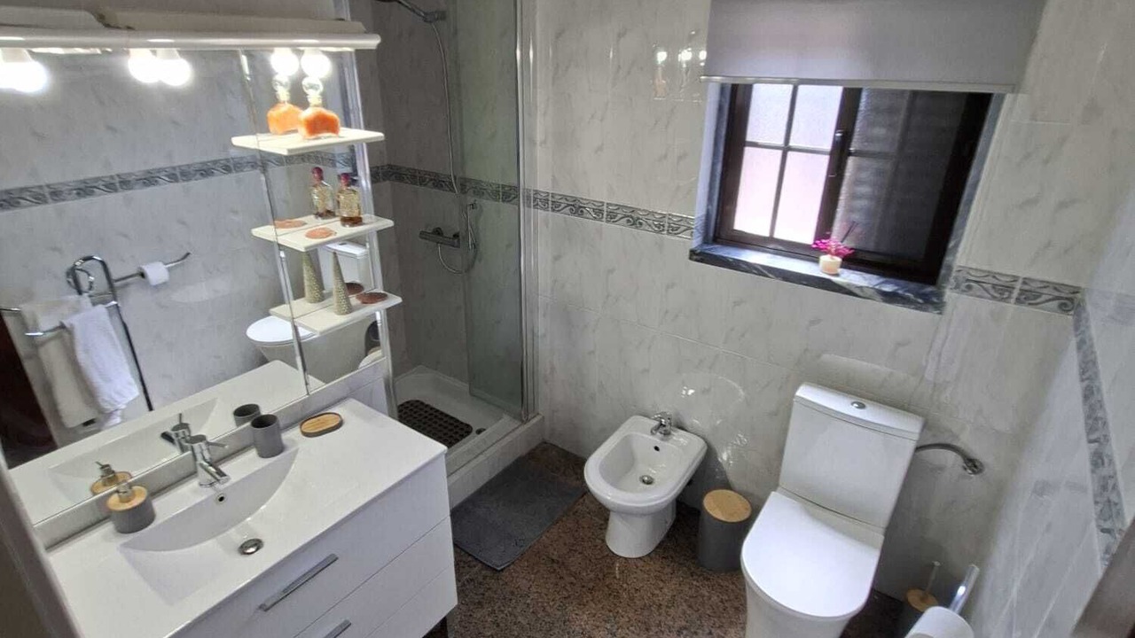 Photo of Bathroom in Corroios