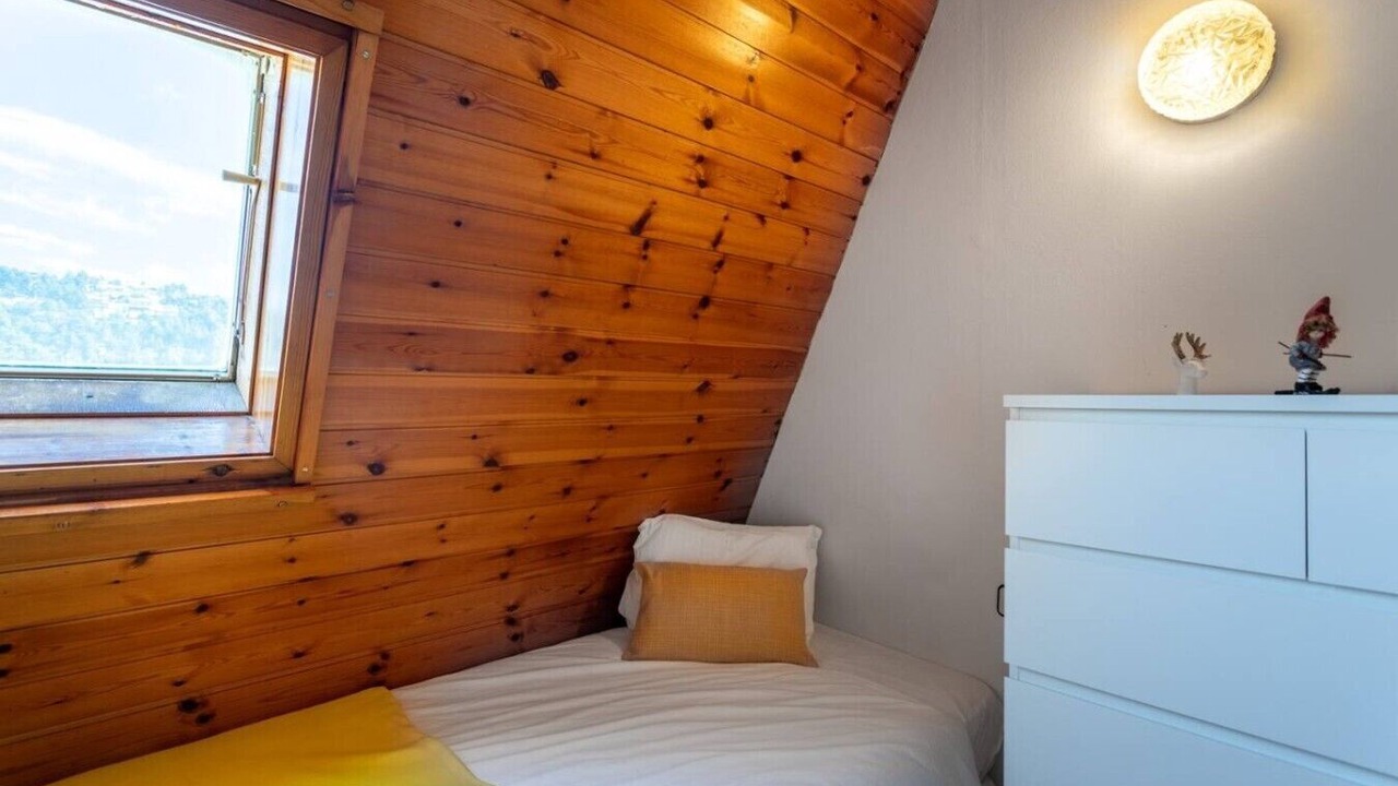Photo of Bedroom in Alp