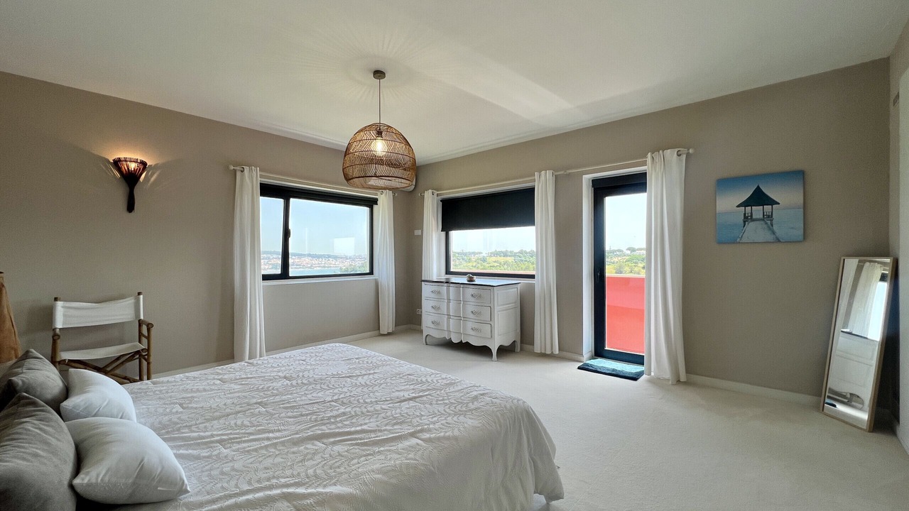 Photo of Bedroom in Trafaria