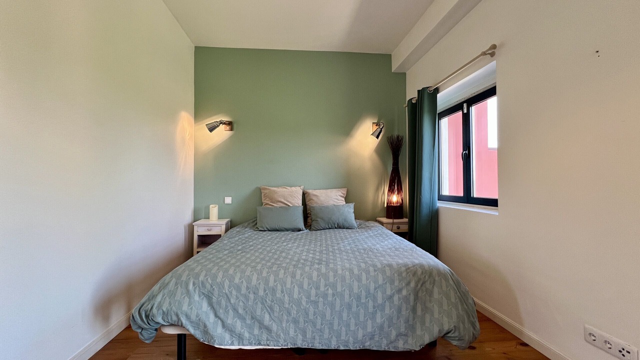 Photo of Bedroom in Trafaria