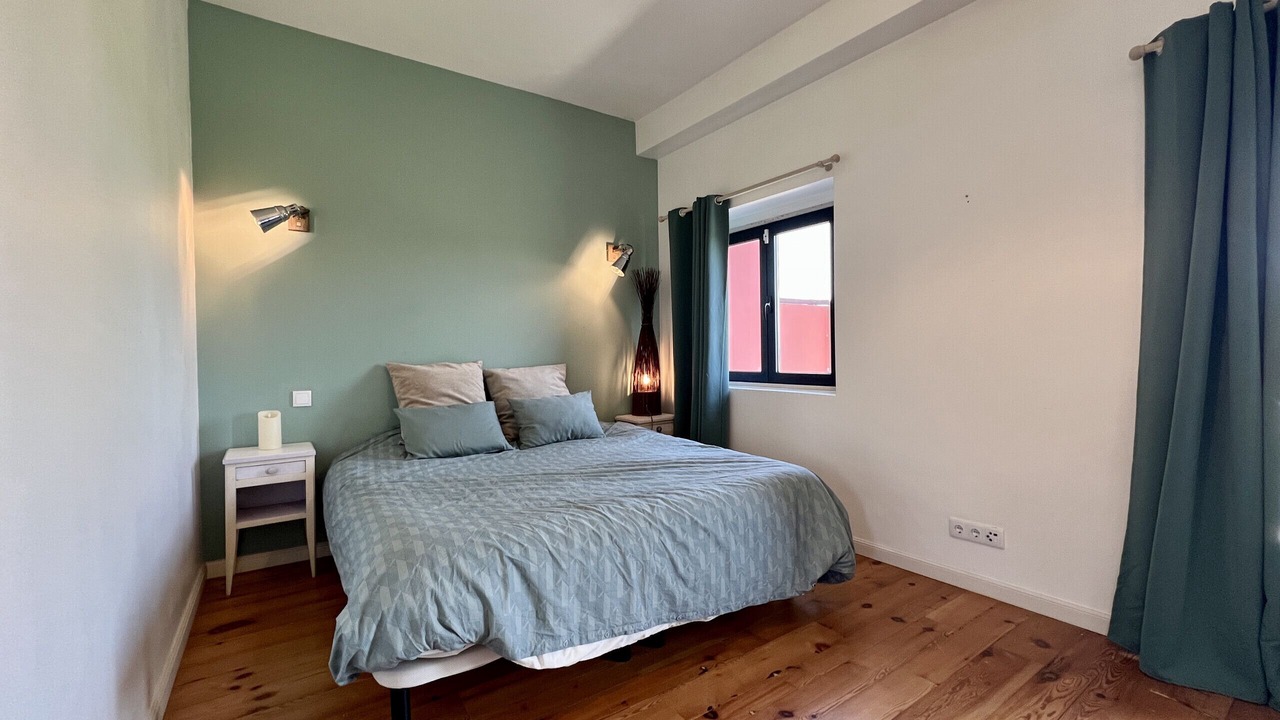 Photo of Bedroom in Trafaria