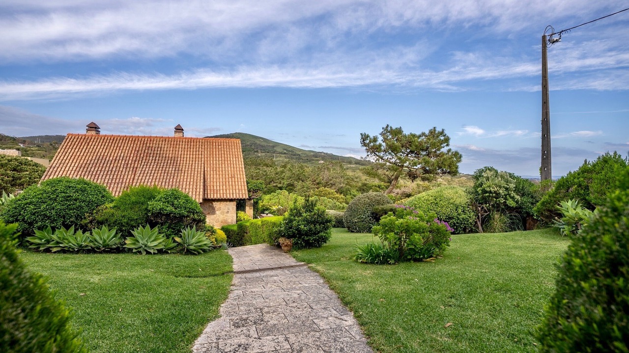 Photo of Outdoor in Monserrate