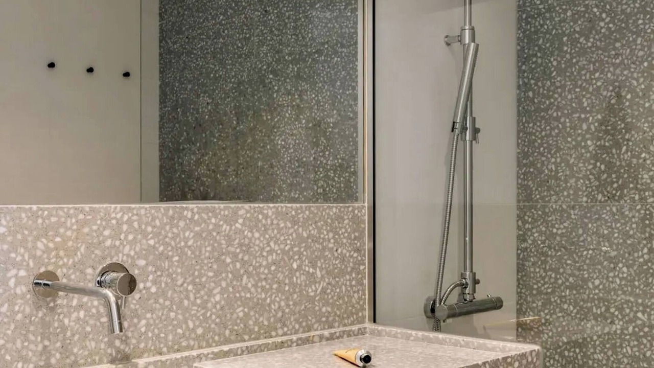Photo of Bathroom in Paco De Arcos