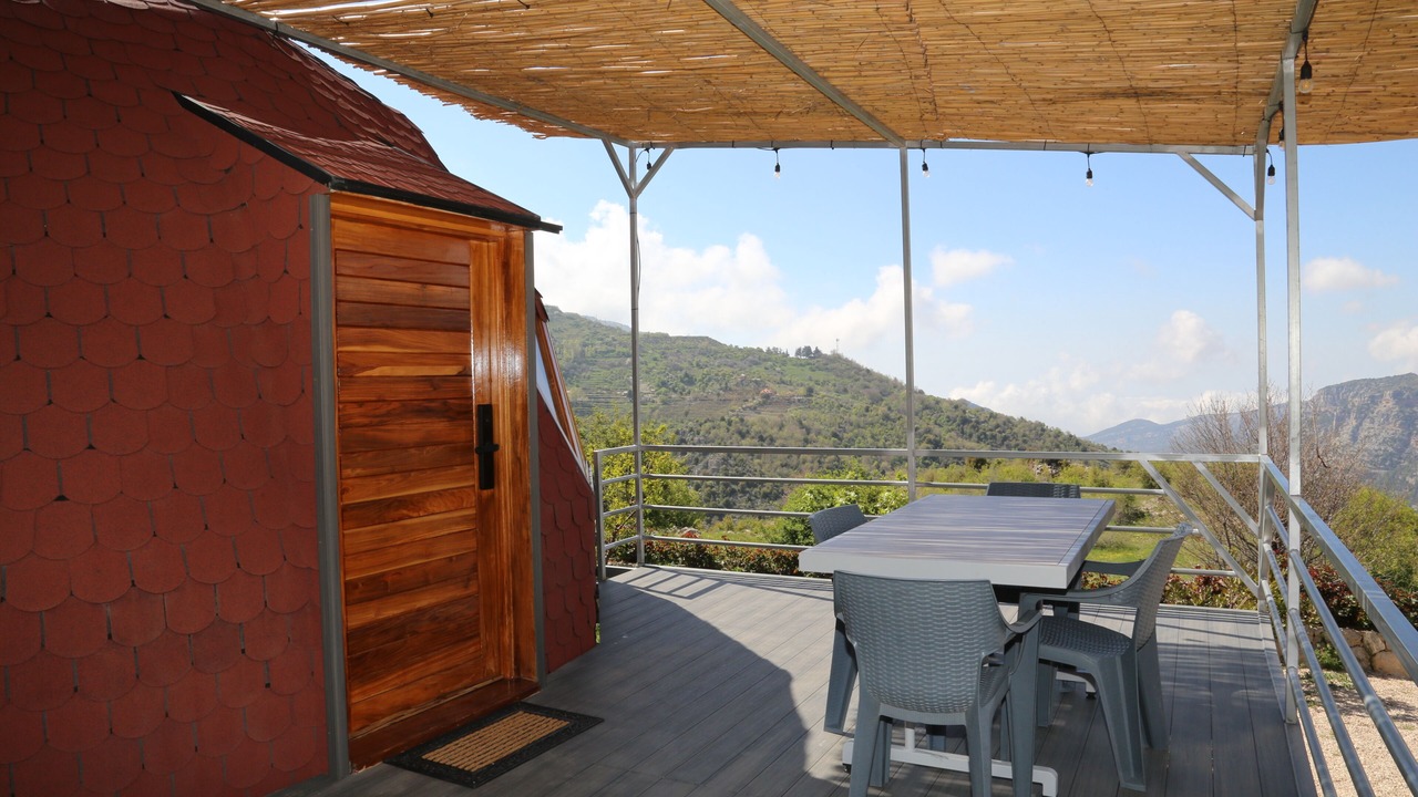 Photo of Patio Balcony in Tannourine
