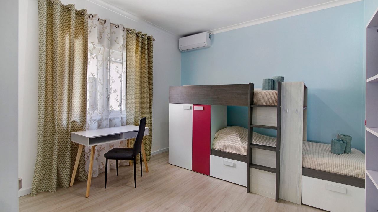 Photo of Bedroom in Pera