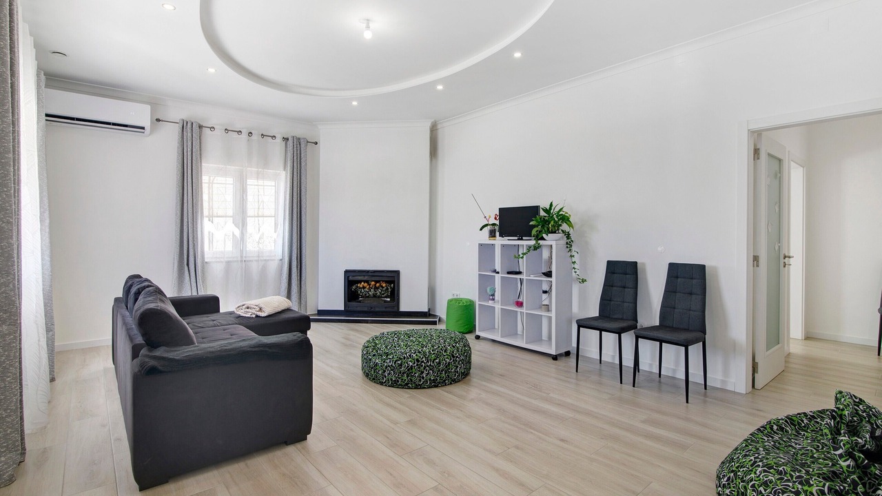 Photo of Livingroom in Pera