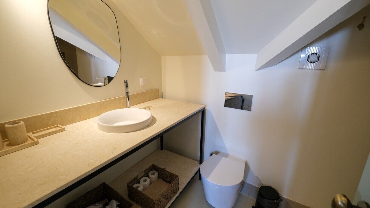 Photo of Bathroom in Caparica