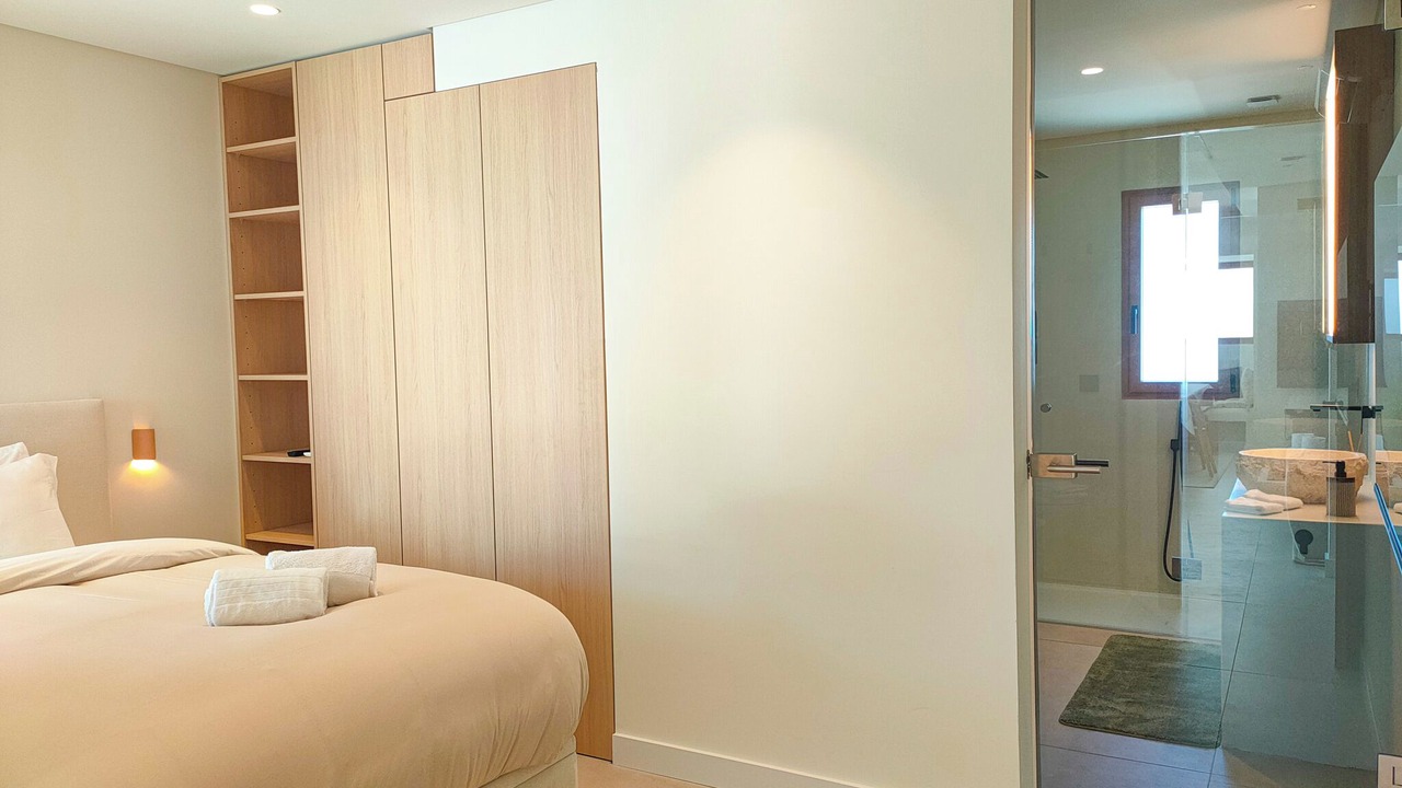 Photo of Bedroom in Alporchinhos