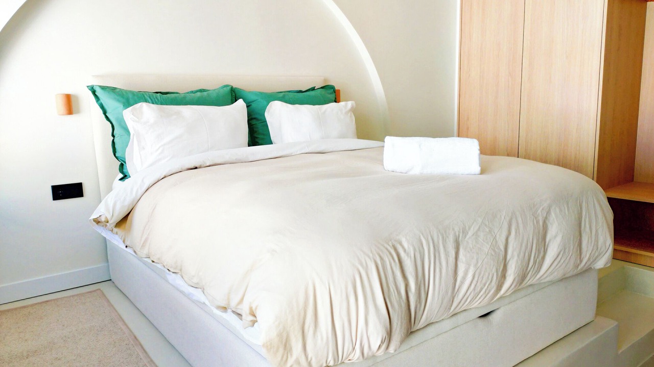 Photo of Bedroom in Alporchinhos