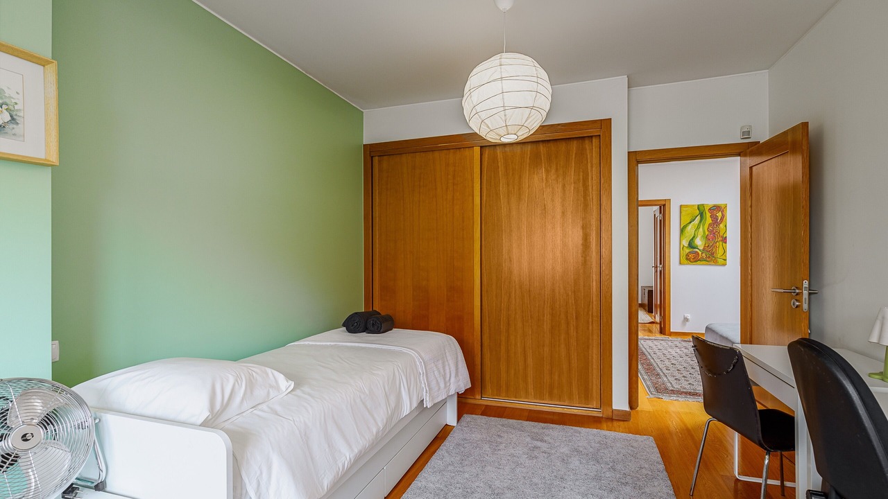 Photo of Bedroom in Cascais