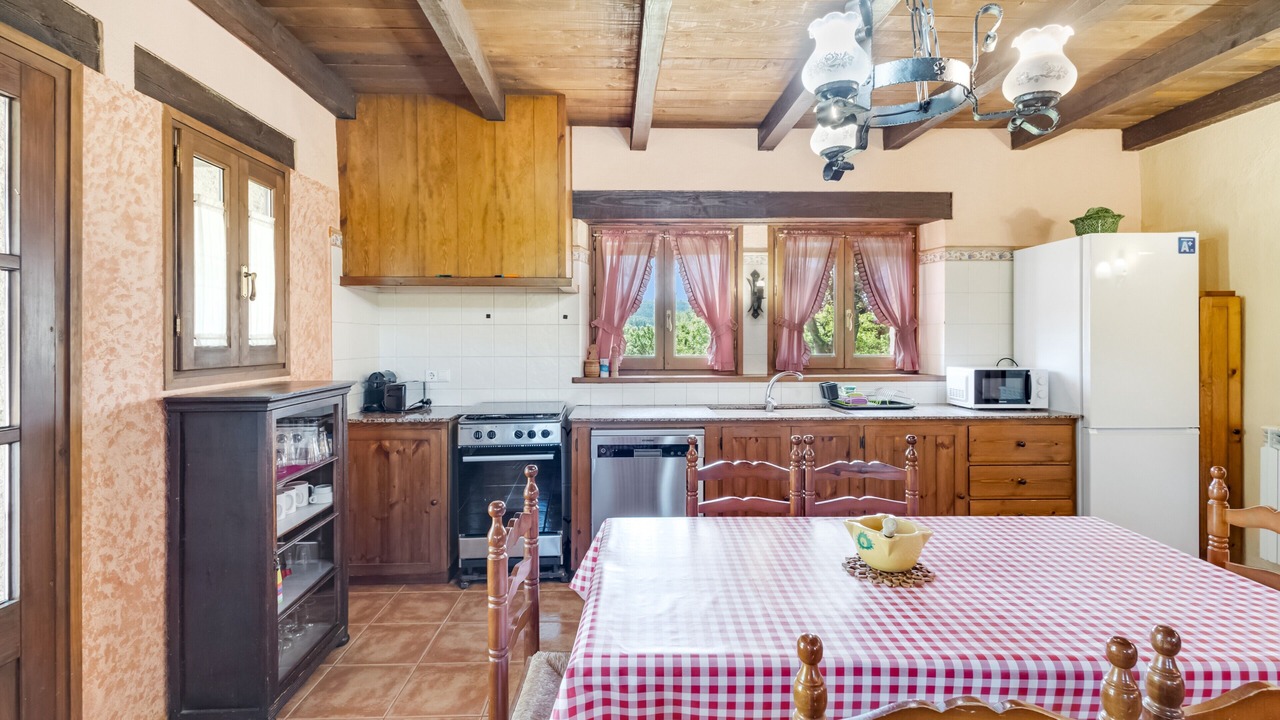 Photo of Kitchen in Sant Boi de Llucanes