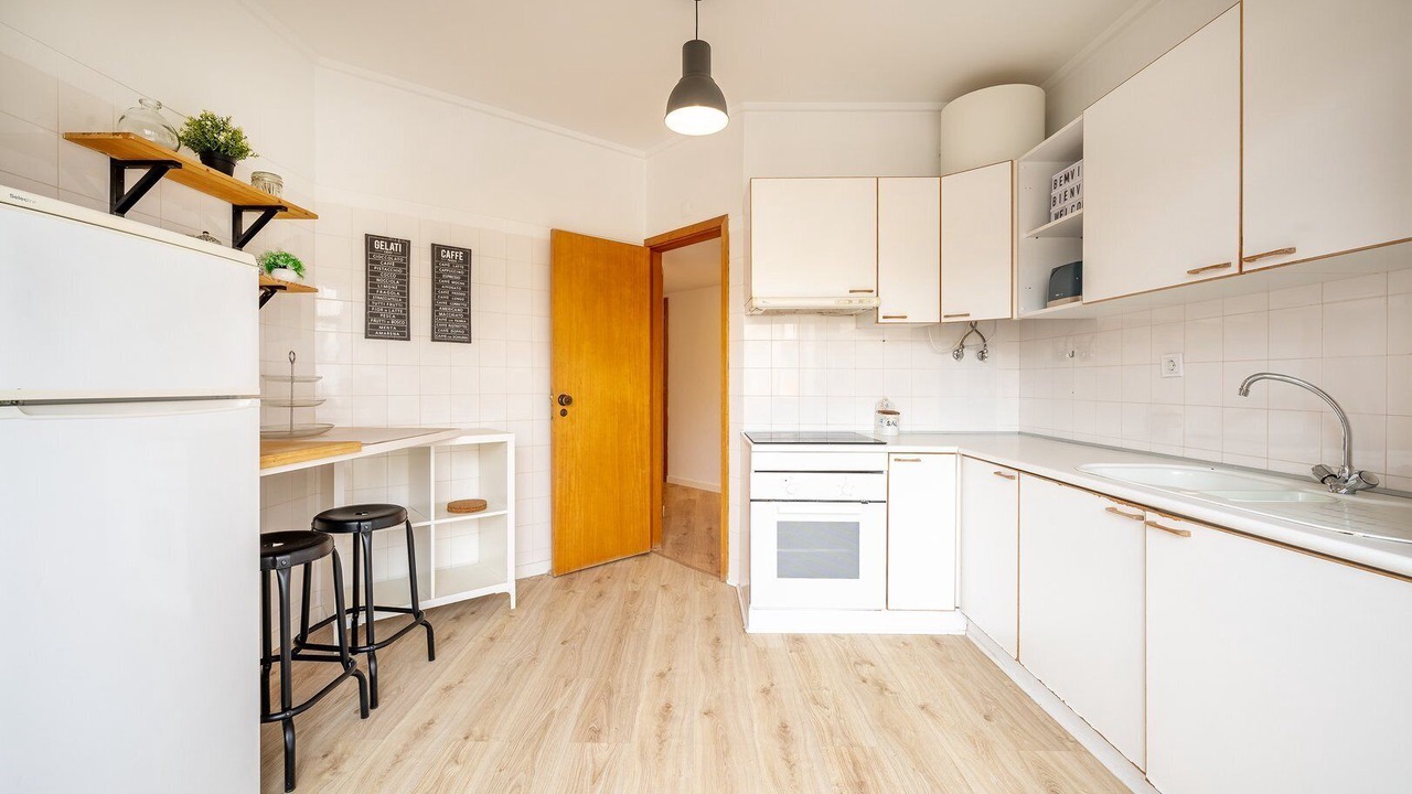 Photo of Kitchen in Costa de Caparica