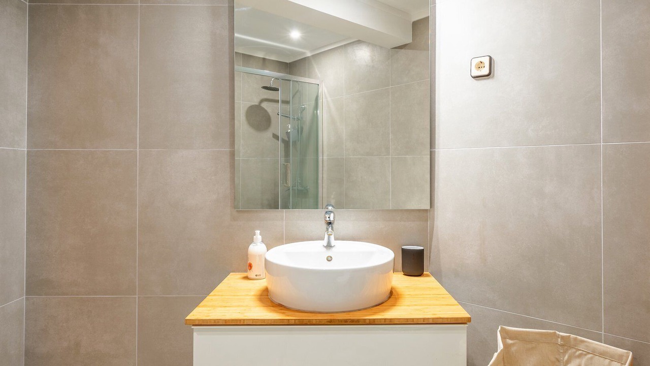Photo of Bathroom in Costa de Caparica