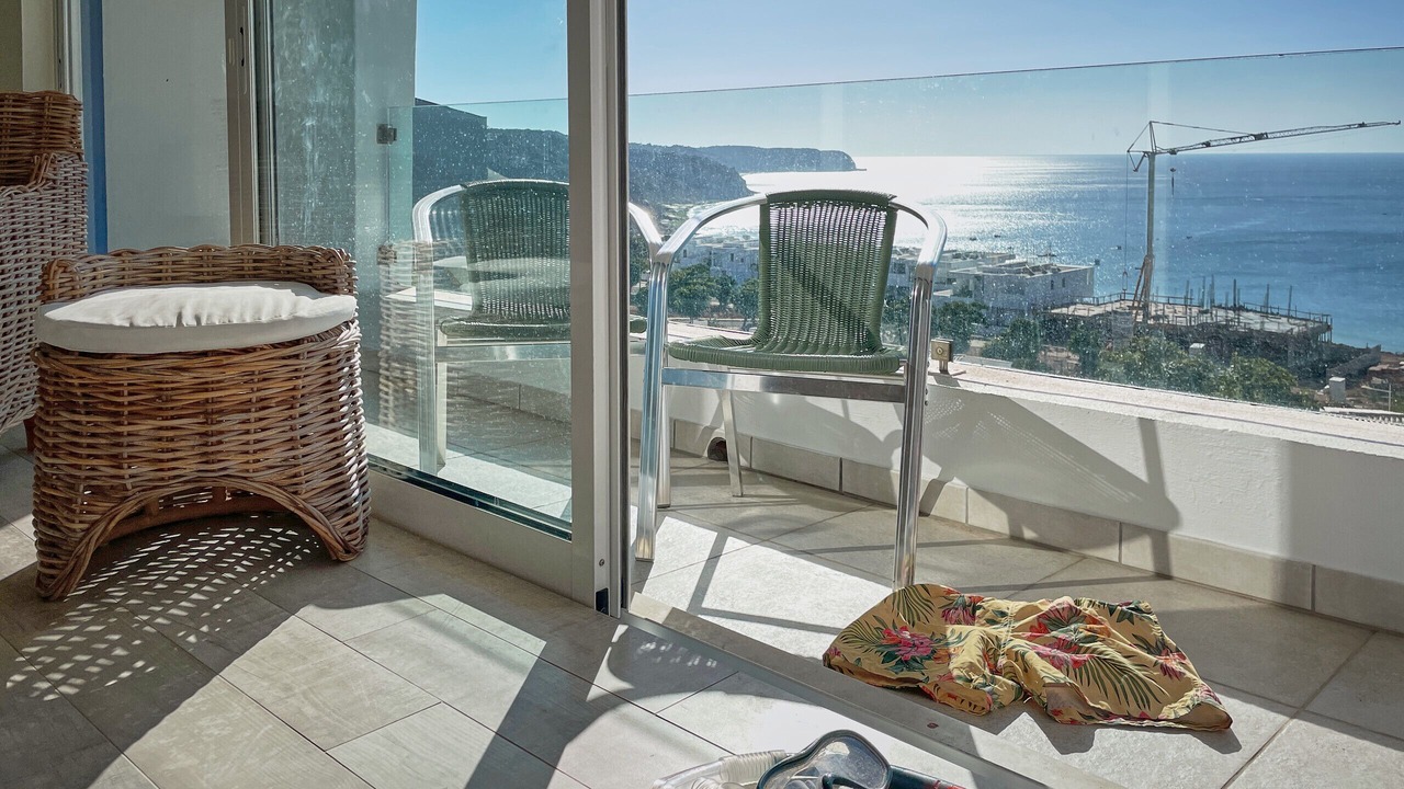 Photo of Patio Balcony in Salema