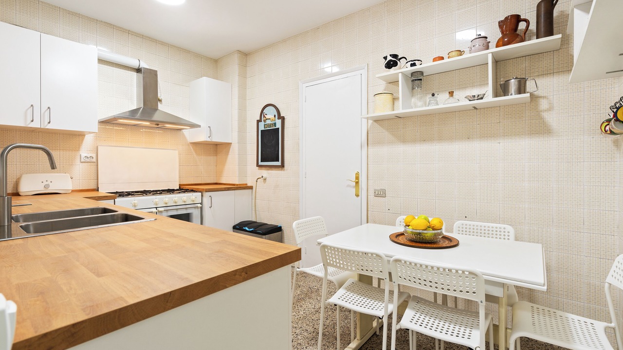 Photo of Kitchen in el Fort Pienc