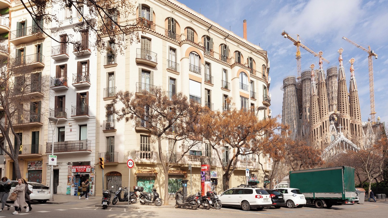 Photo of Outdoor in La Sagrada Familia