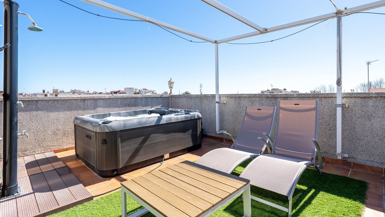 Photo of Patio Balcony in El Vendrell