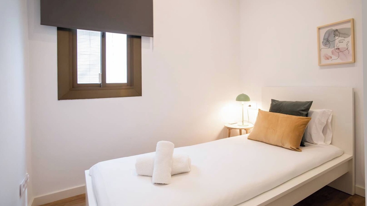 Photo of Bedroom in El Poble-sec