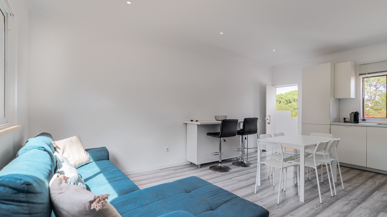Photo of Livingroom in Charneca de Caparica e Sobreda