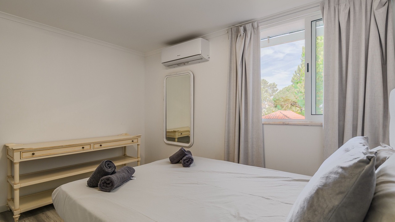 Photo of Bedroom in Charneca de Caparica e Sobreda