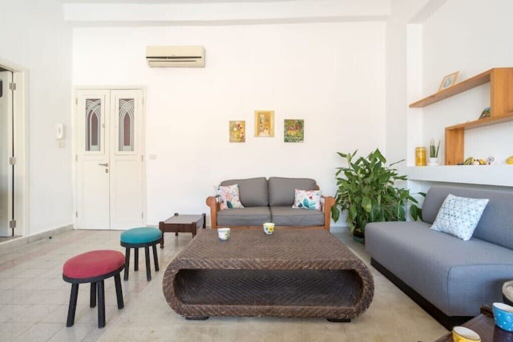 Photo of Livingroom in Beirut