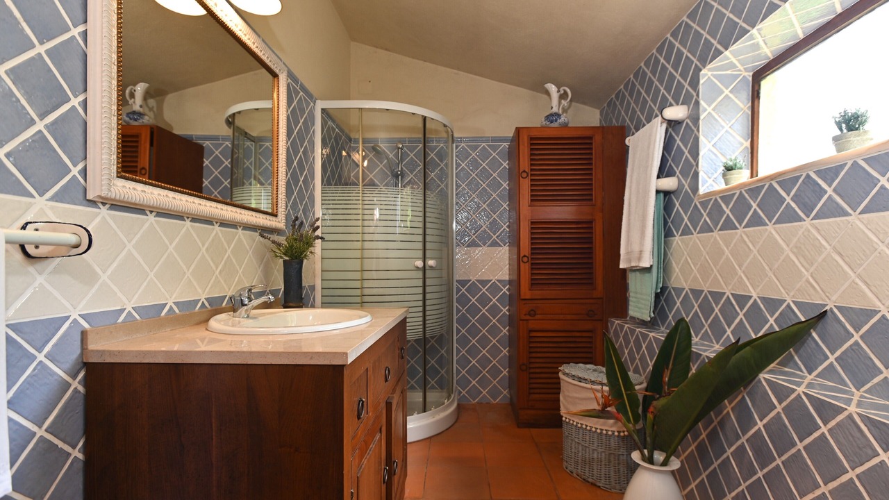 Photo of Bathroom in Monserrate