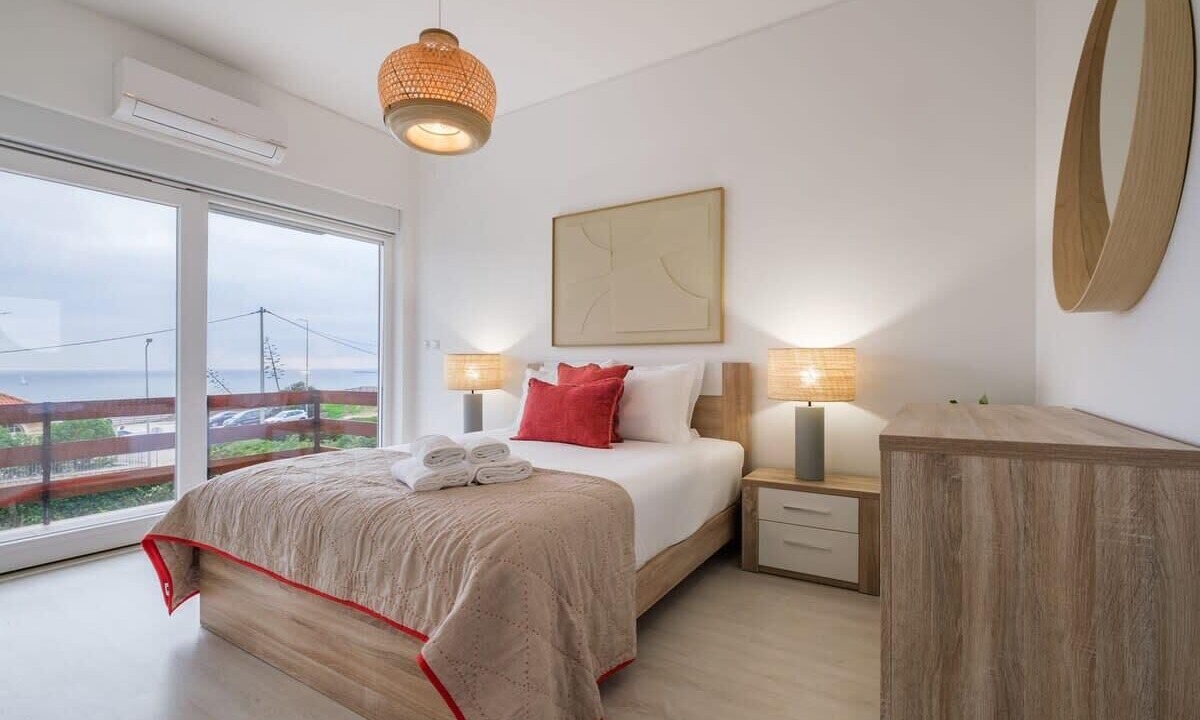 Photo of Bedroom in Estoril