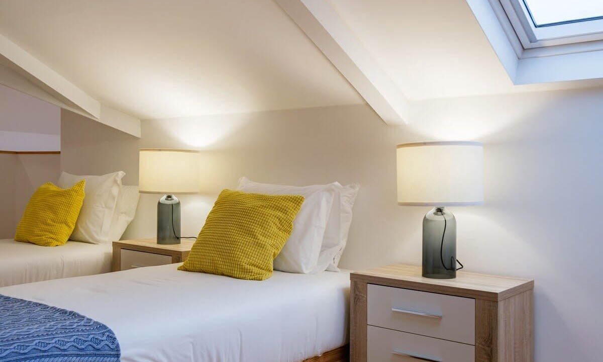 Photo of Bedroom in Estoril