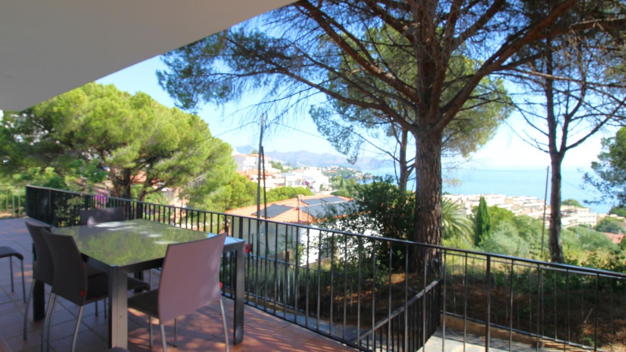 Photo of Outdoor in Llanca