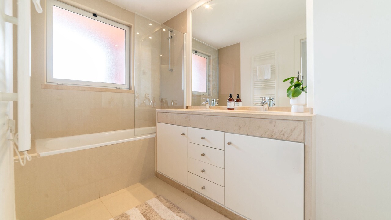 Photo of Bathroom in Charneca de Caparica e Sobreda