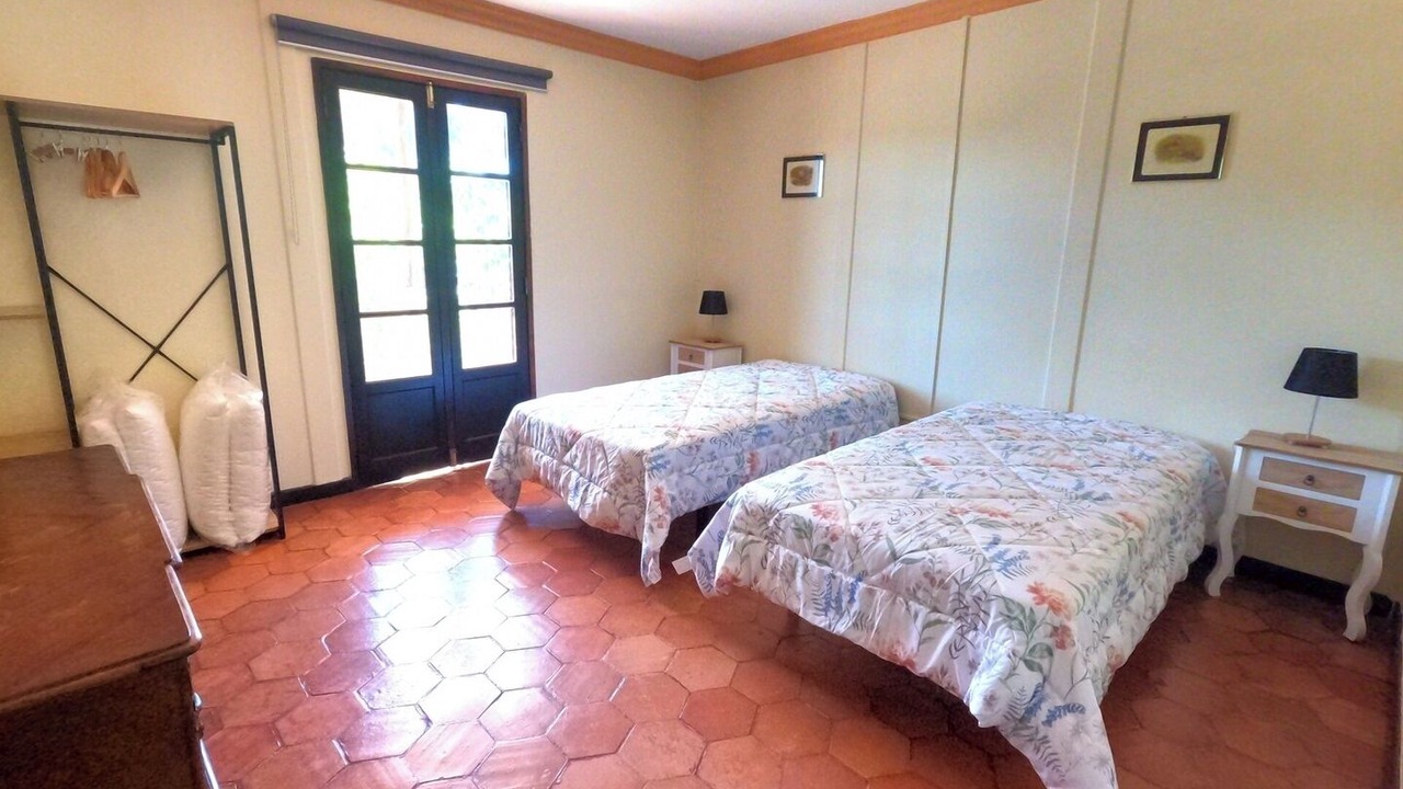 Photo of Bedroom in Almada