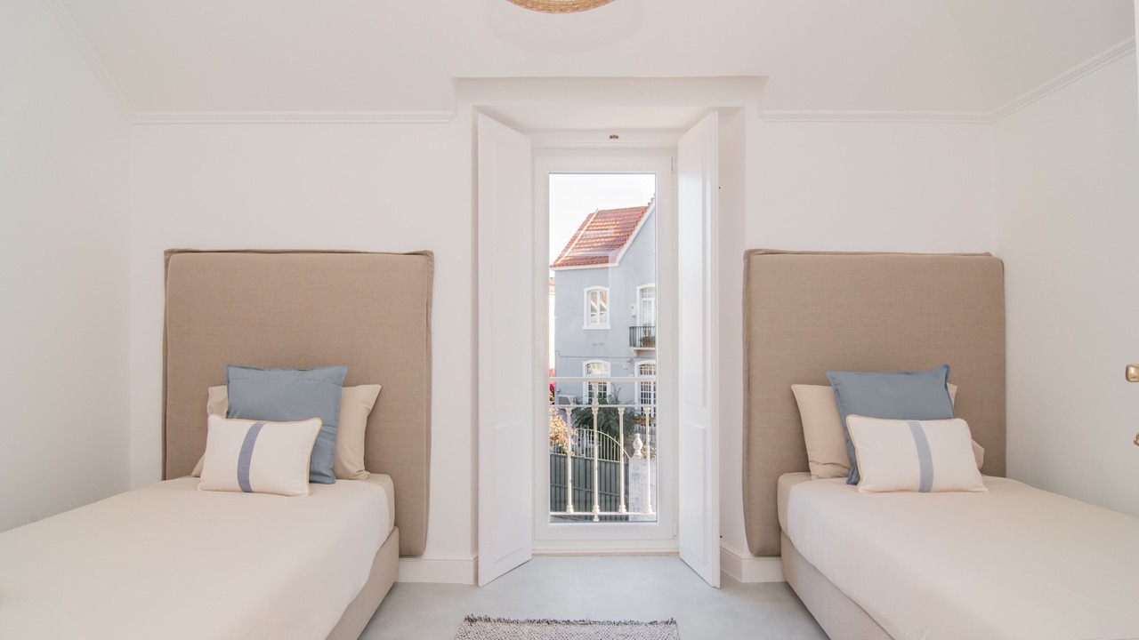 Photo of Bedroom in Estoril