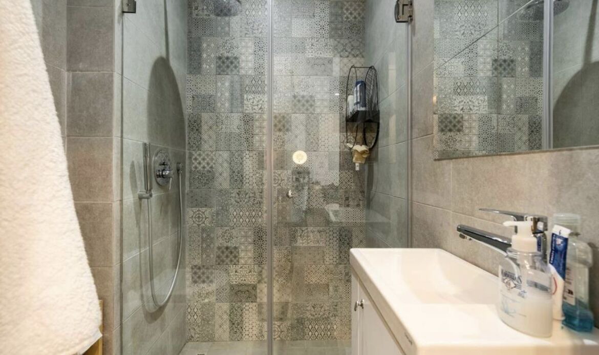 Photo of Bathroom in Gauthier