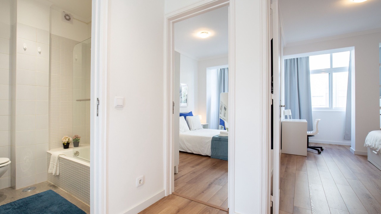Photo of Bedroom in Linda-a-Velha