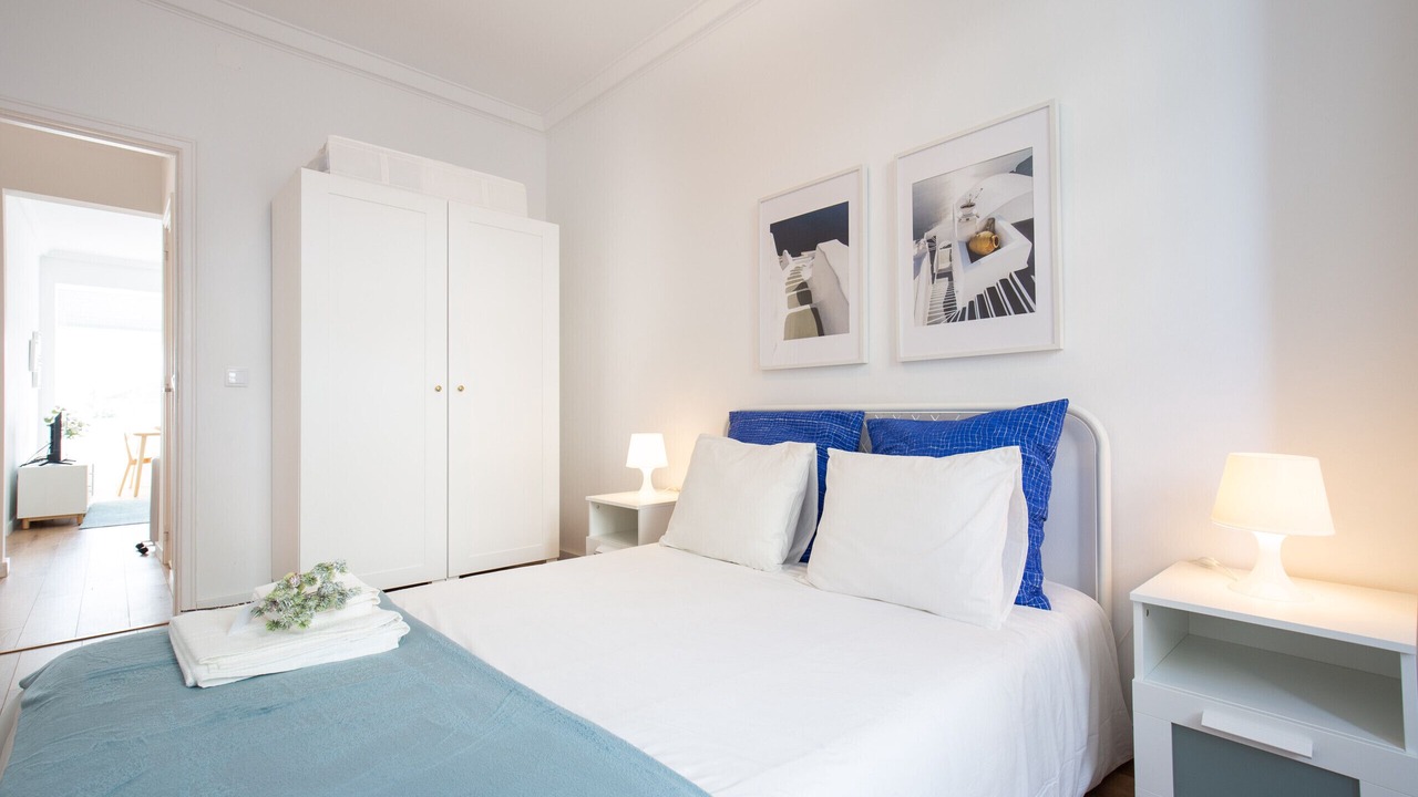 Photo of Bedroom in Linda-a-Velha