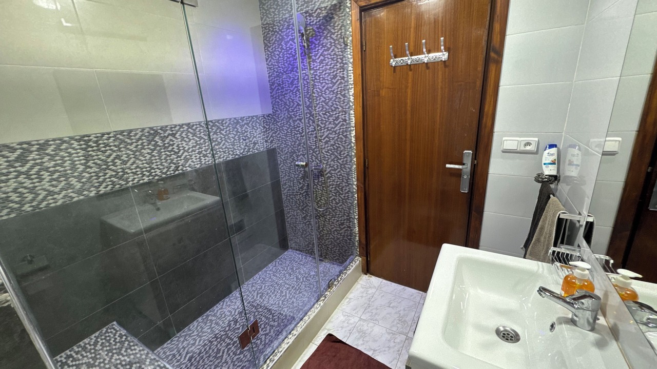 Photo of Bathroom in Gauthier