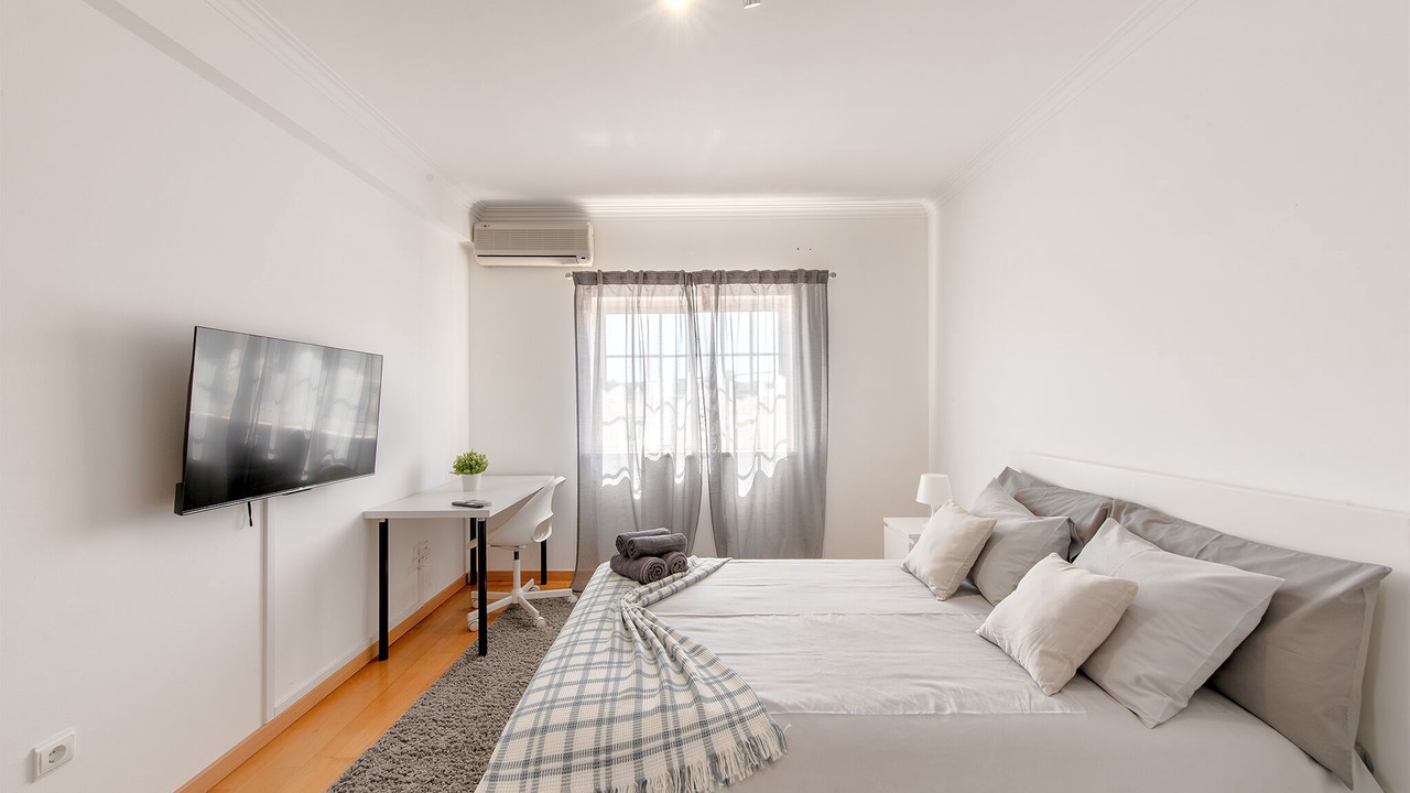 Photo of Bedroom in Charneca de Caparica e Sobreda