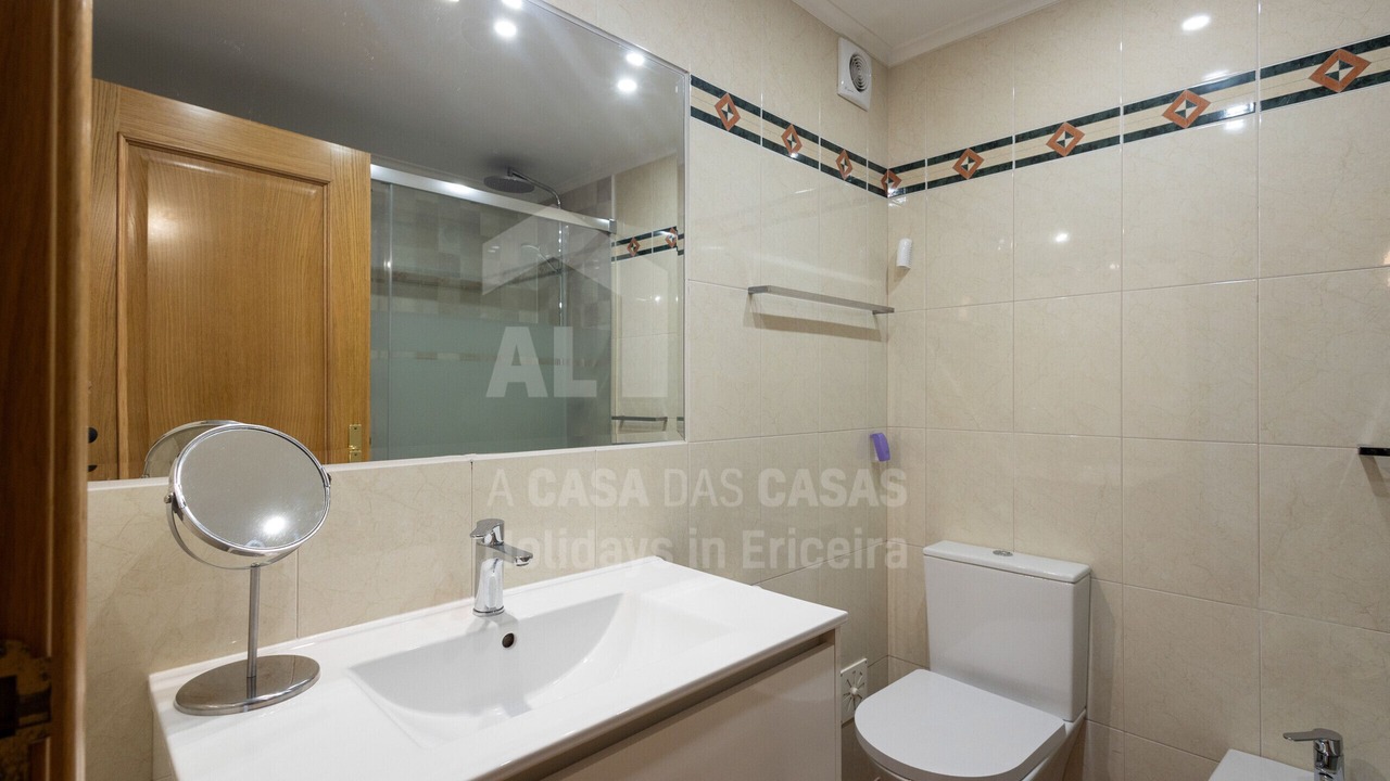 Photo of Bathroom in Ericeira