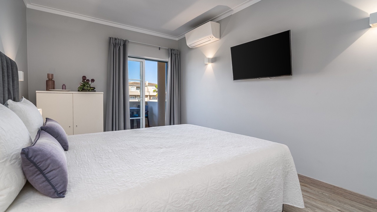 Photo of Bedroom in Portimao