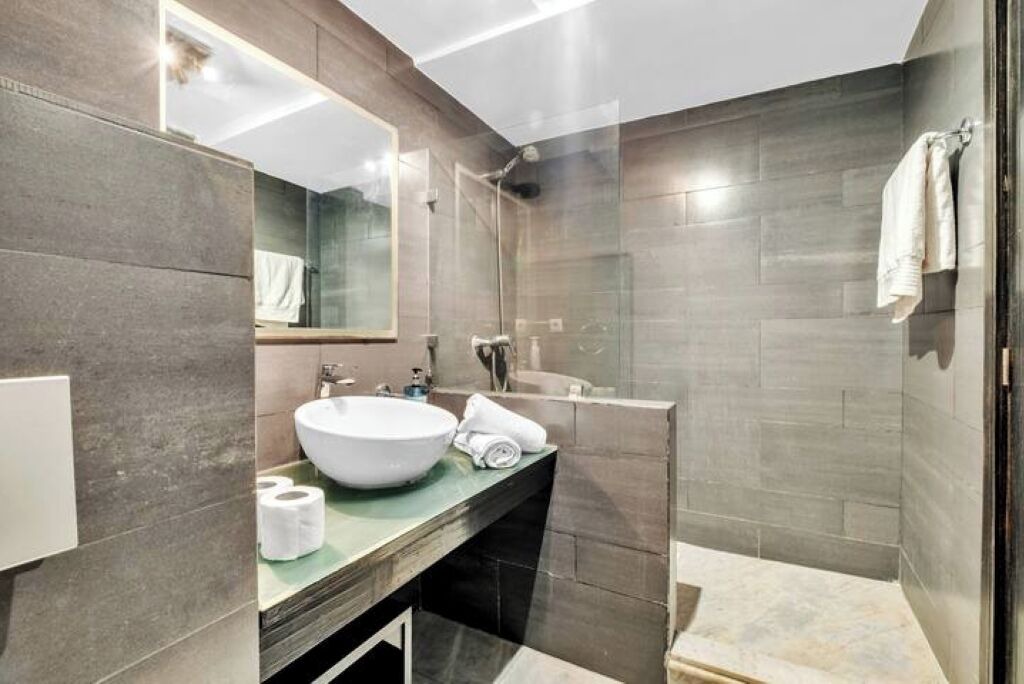 Photo of Bathroom in RACINE EXTENSION