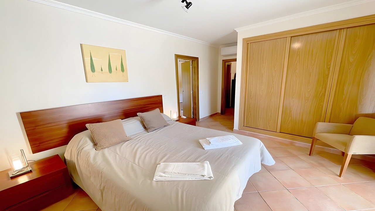 Photo of Bedroom in Albardeira