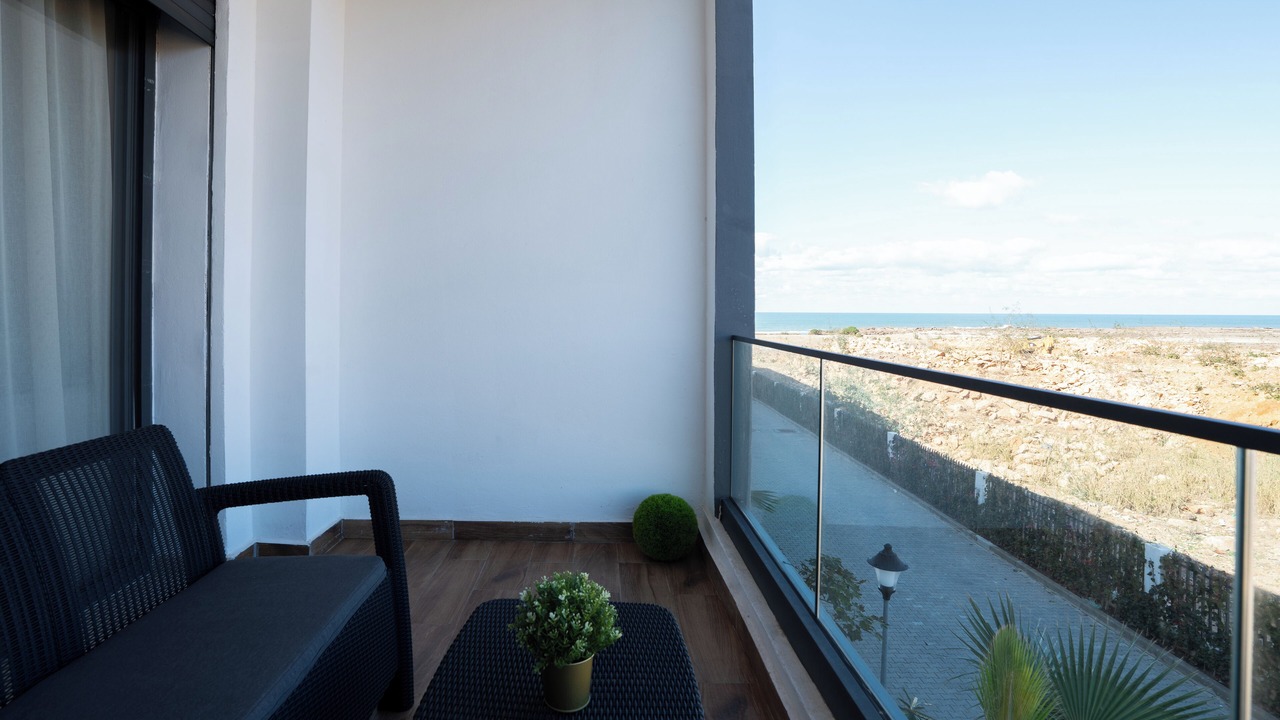 Photo of Patio Balcony in El Mansouria