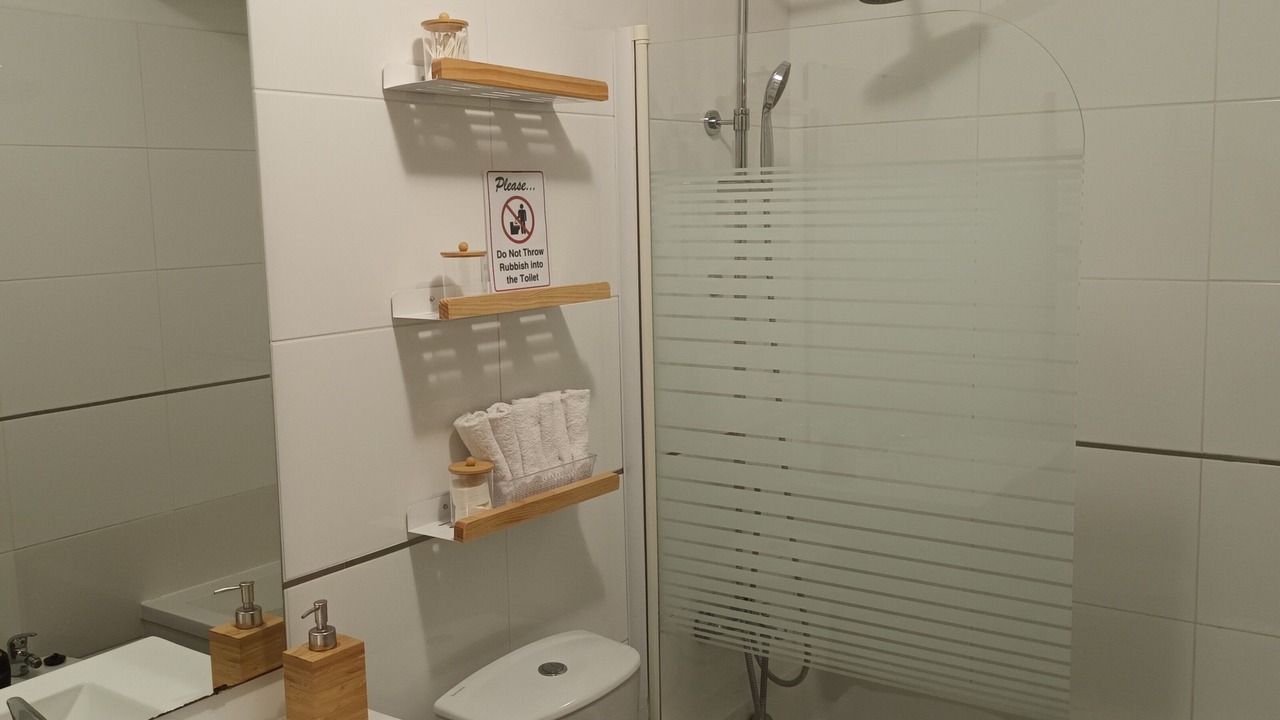 Photo of Bathroom in Olhao