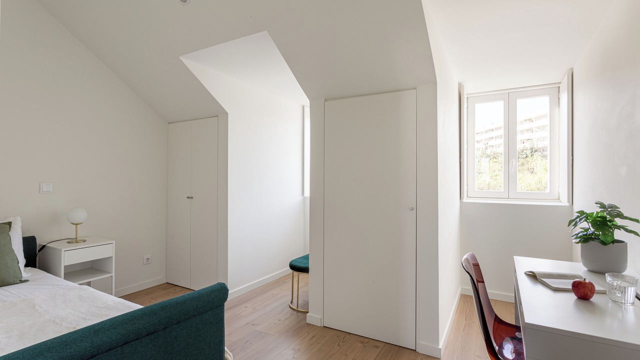 Photo of Bedroom in Linda-a-Velha