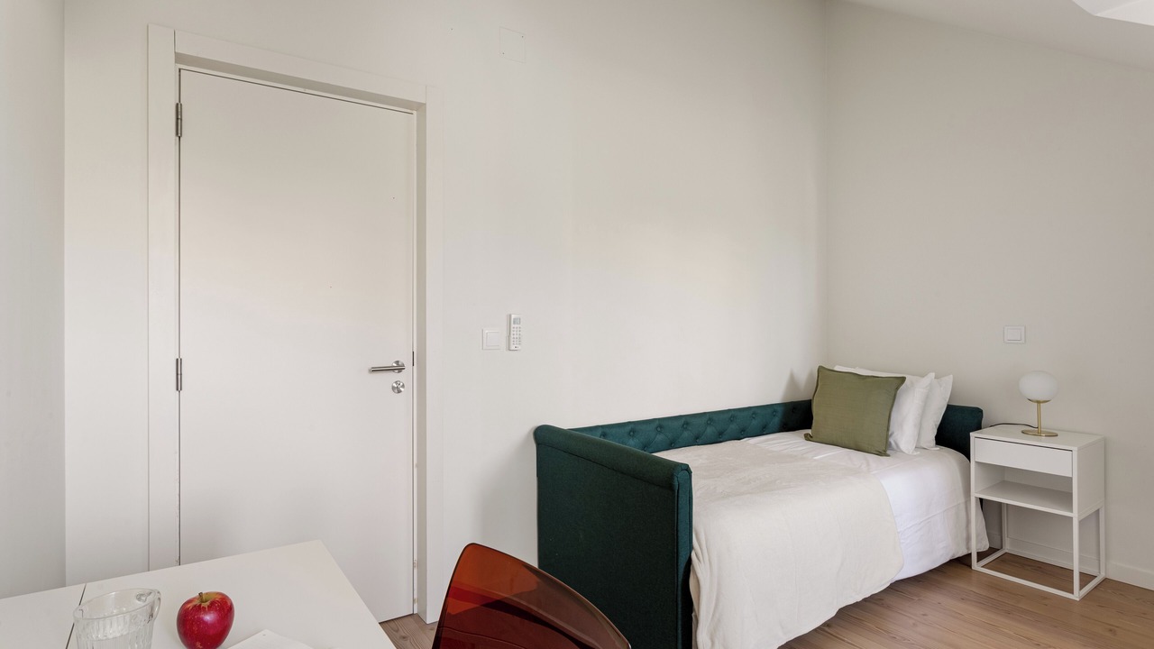 Photo of Bedroom in Linda-a-Velha