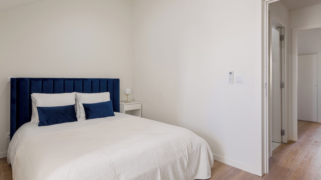 Photo of Bedroom in Linda-a-Velha