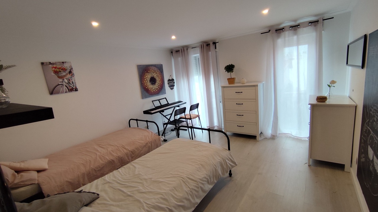 Photo of Bedroom in Setubal